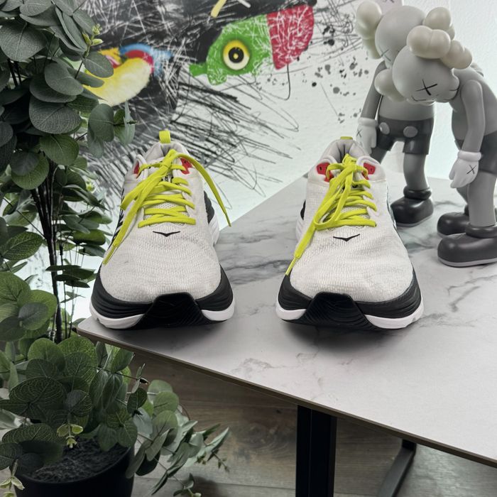 Кросівки Hoka Gaviota 5 46.5 розмір Е6352