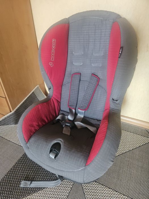 Автокрісло 9-18 кг maxi-cosi