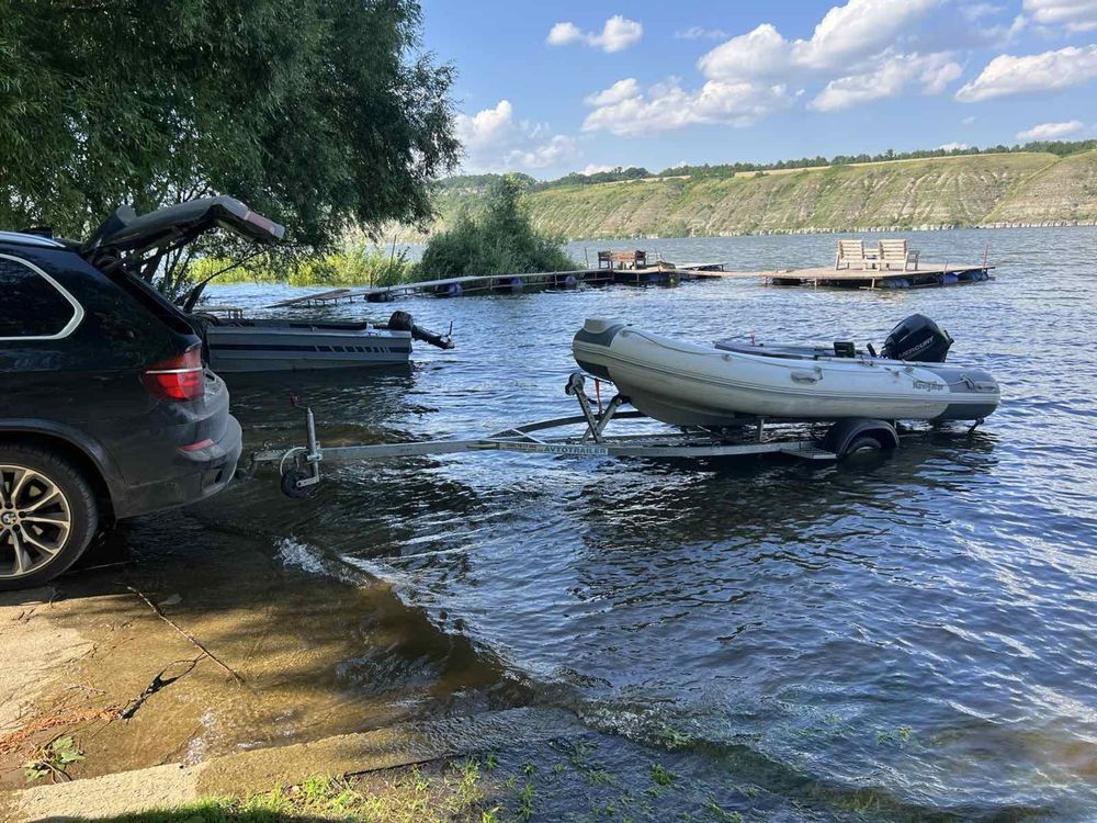 Оренда номера на базі відпочинку OTVES на березі Дністра.