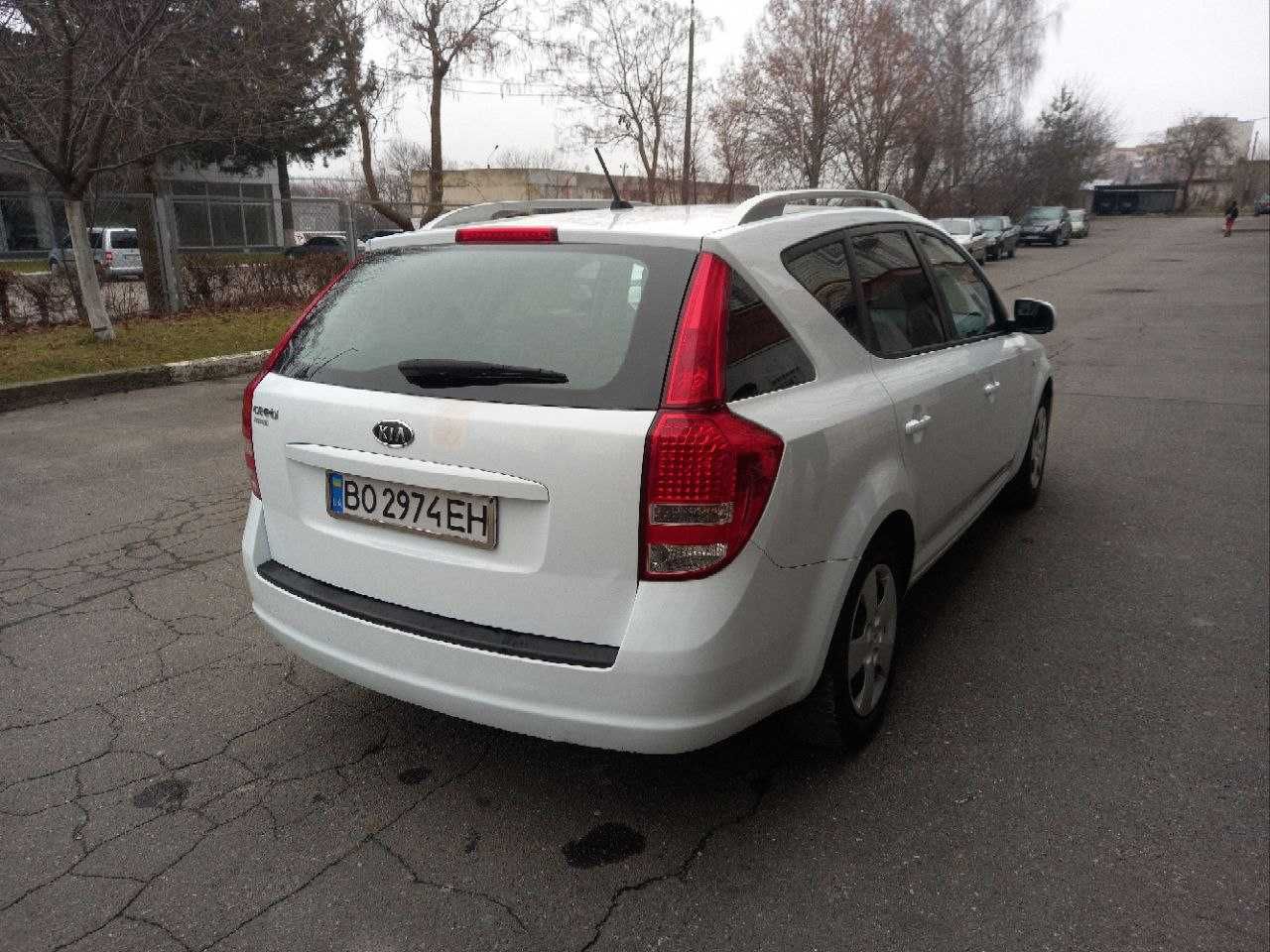 Kia Ceed універсал (2010 модельний рік)