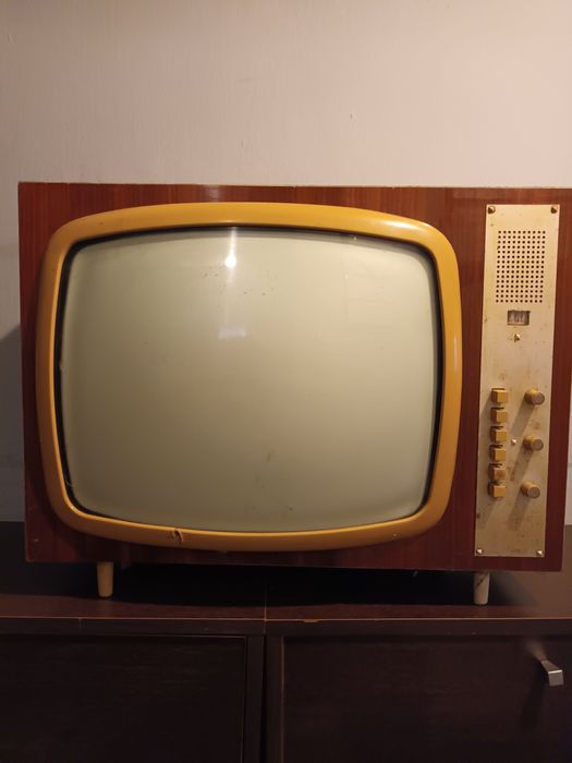 Stary Telewizor Unitra Ametyst
