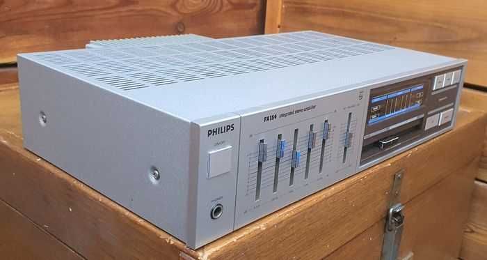 Philips - FA154 - Amplificador integrado