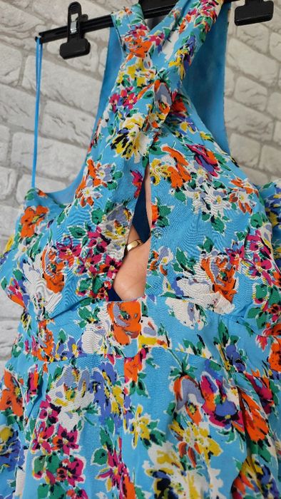 Letni kombinezon w kwiaty