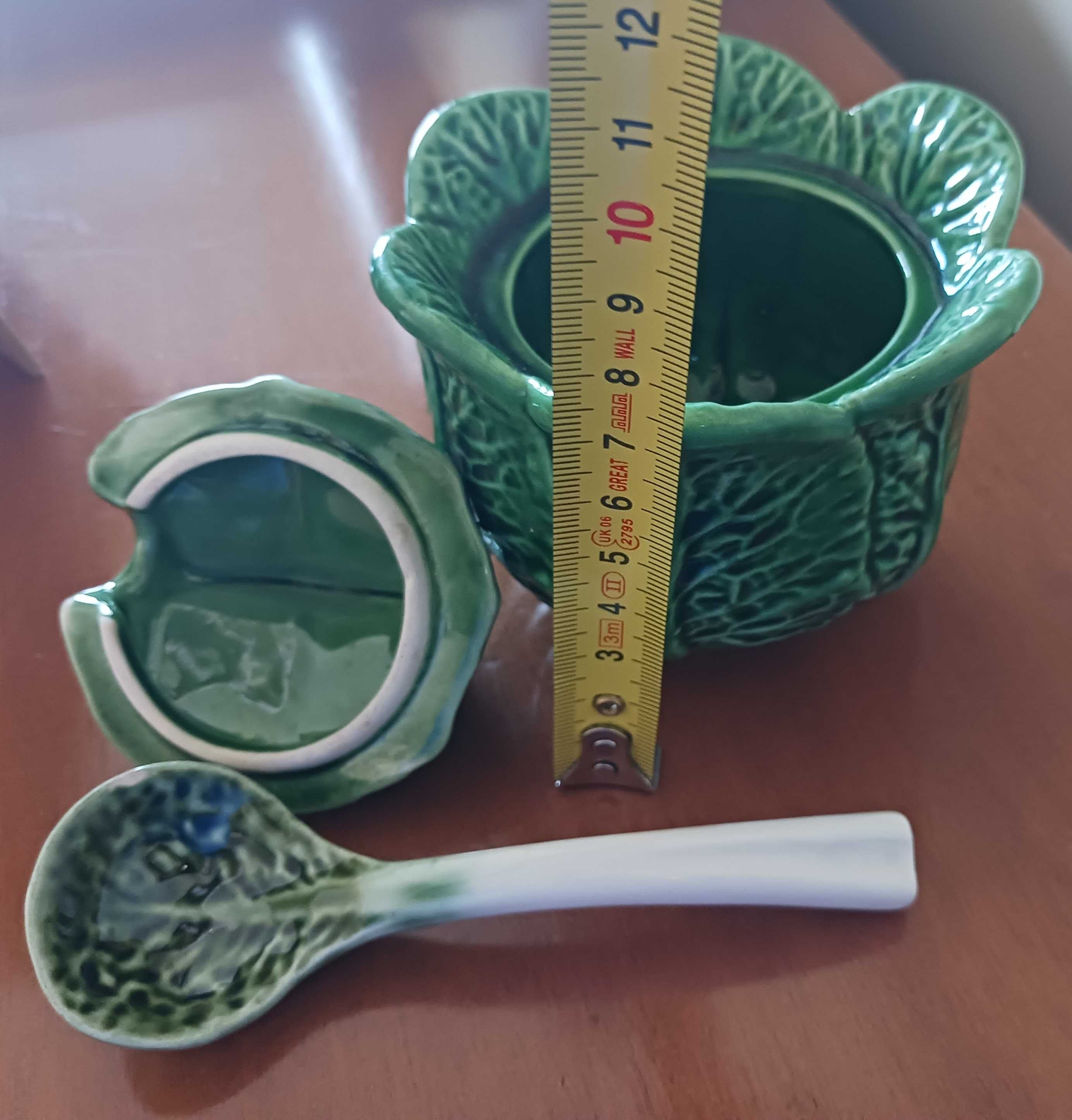Compoteira/molheira com colher em forma de couve