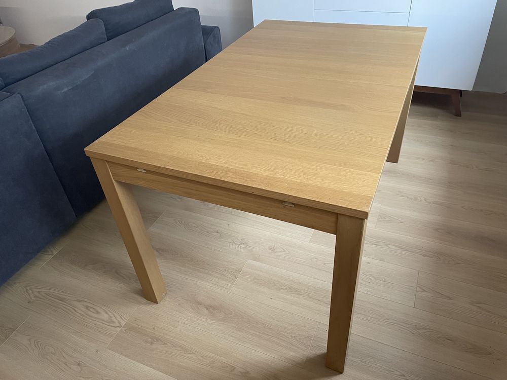 Stół rozkładany IKEA BJURSTA, OKLEINA DĄB 140/180/220 x 84