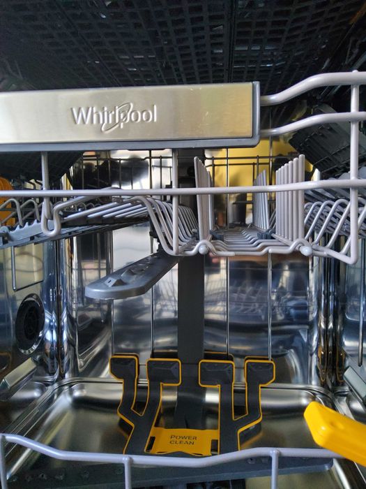 Maq loiça  com garantia Whirlpool