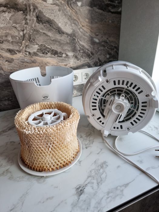 Зволожувач повітря Philips Safe and Clean HU4801/01