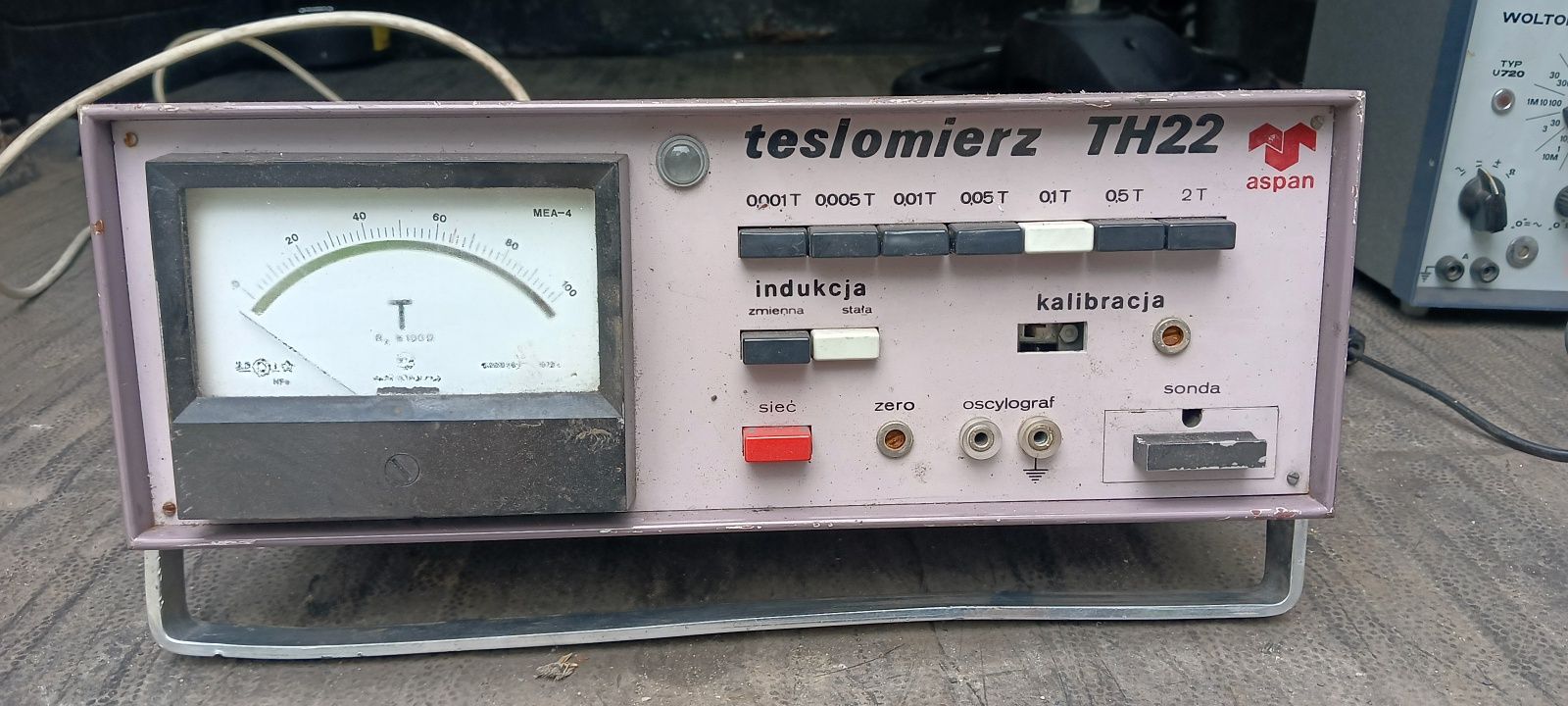Miernik pola magnetycznego Teslomierz TH 22 Tesla Aspan