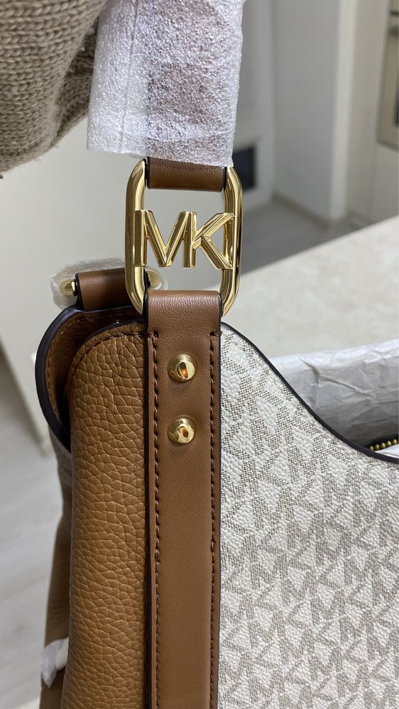 Сумка Michael Kors