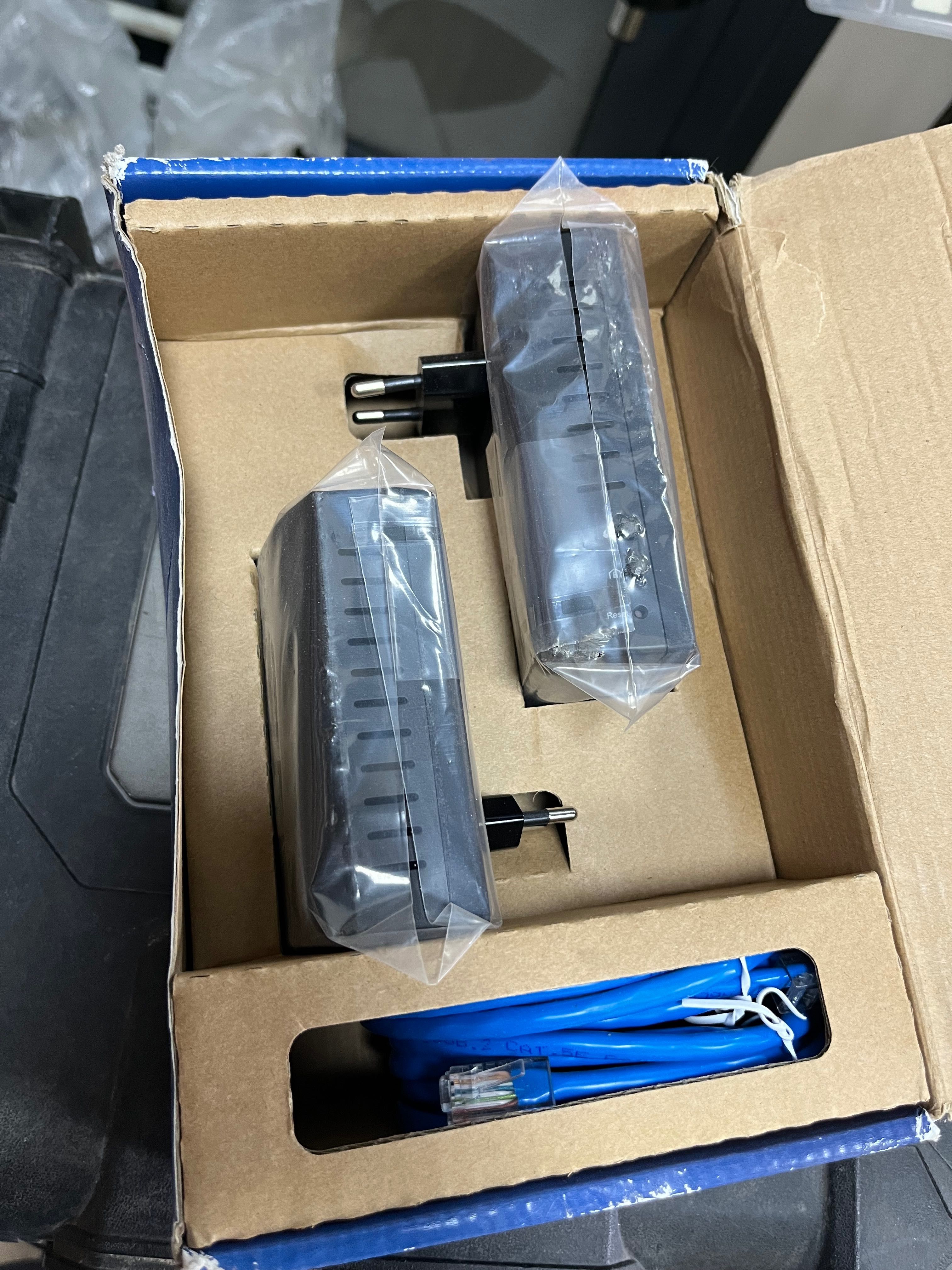 Linksys PLWK400-EU Powerline AV Adapter Kit набор
