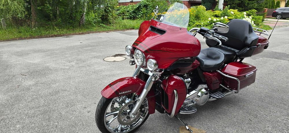 HARLEY DAVIDSON FLHTK Electra Glide 114 z 2020 roku