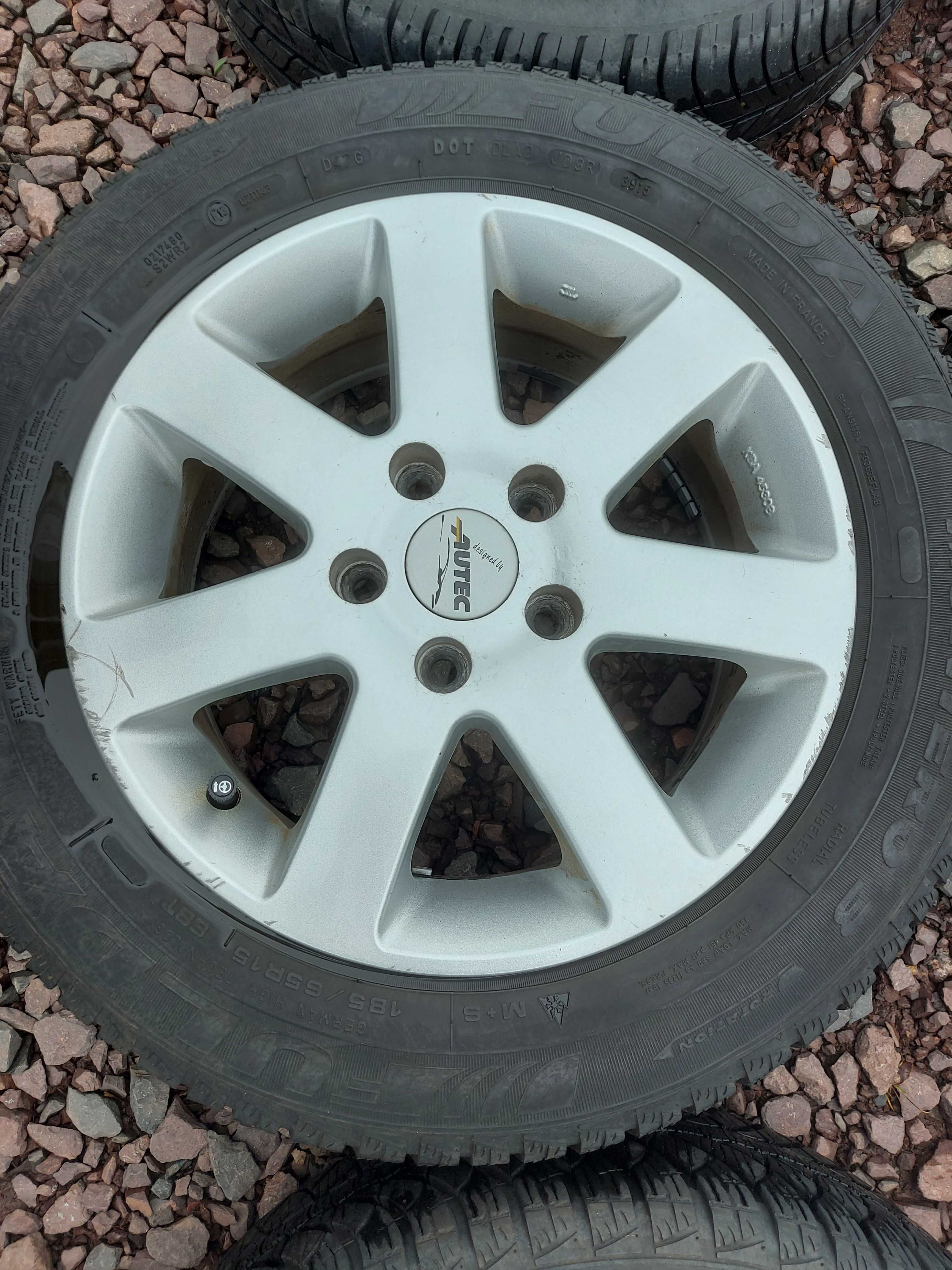 Felgi aluminiowe Opel 5x110 6,5Jx15 ET45 Autec Kpl.