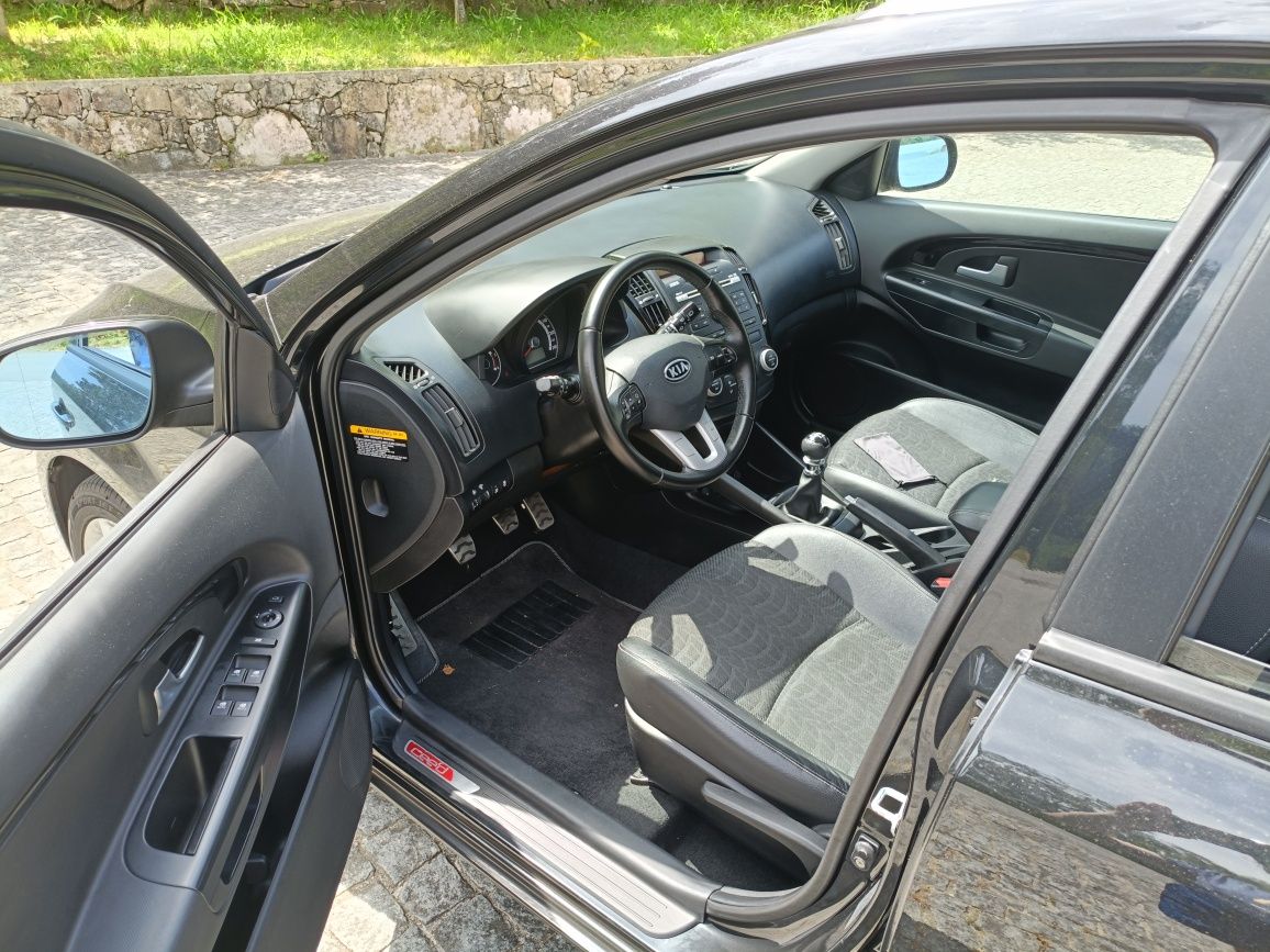 Kia Ceed SW 2010