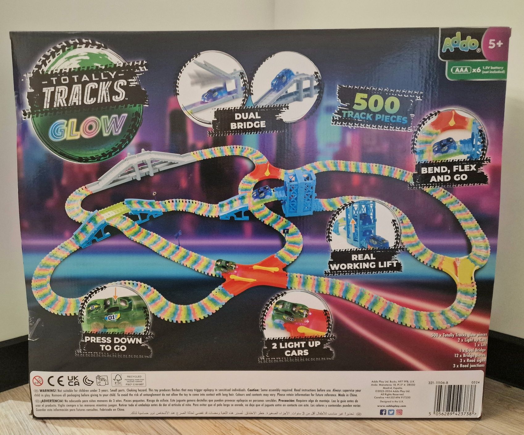 Totally Tracks glow