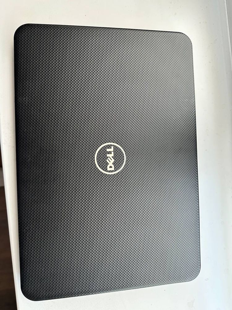 Dell гарний ноутбук для роботи та навчання