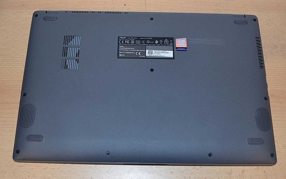 Portátil ASUS Vivobook