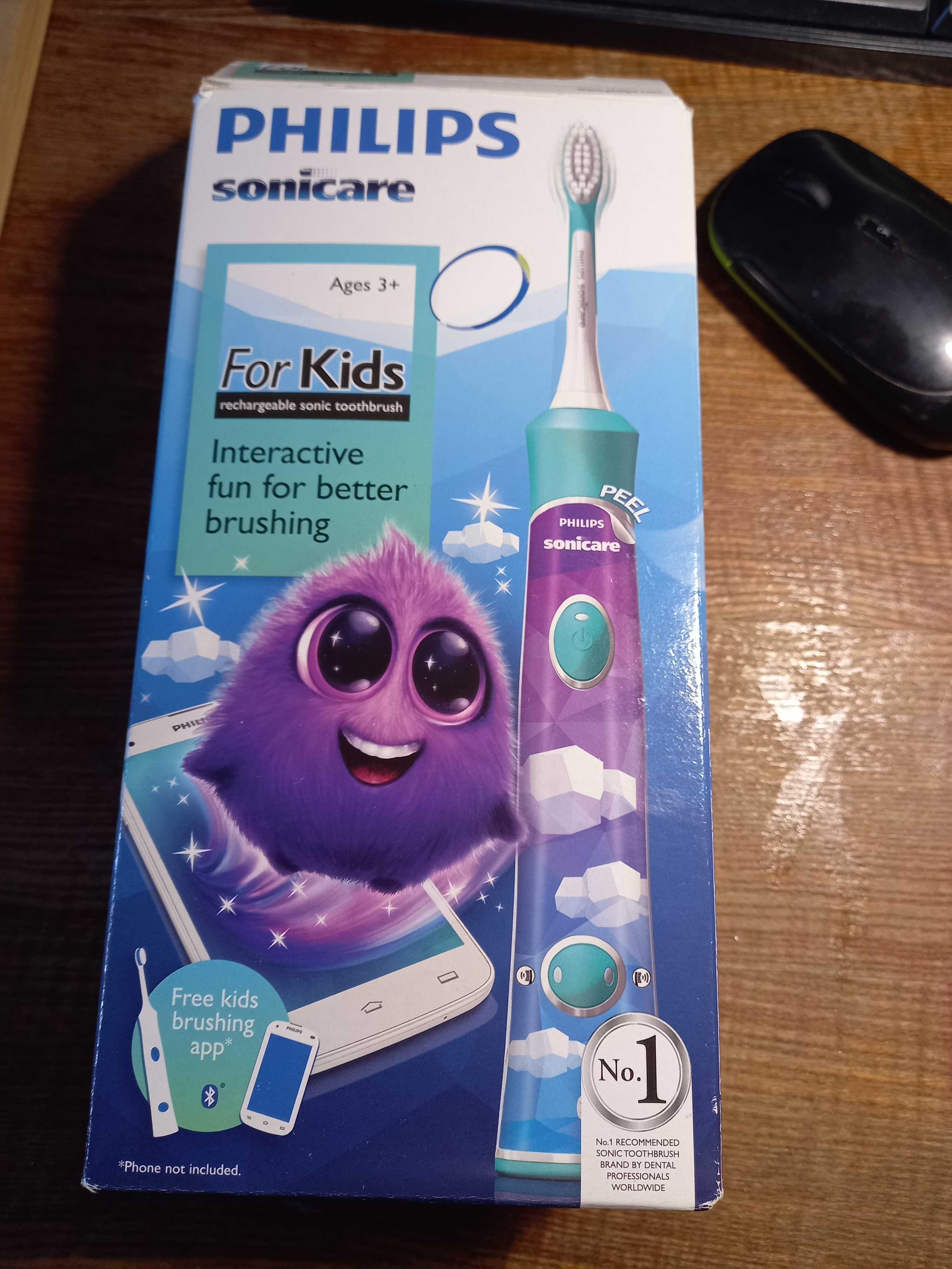 Дитяча електрична зубна щітка PHILIPS Sonicare HX6322/04