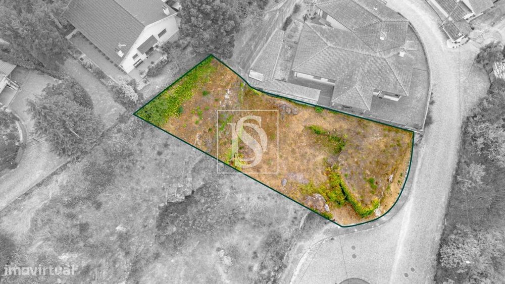 Lote em Cepelos com 750m2