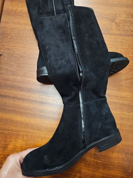Нові сапоги замшеві 41
