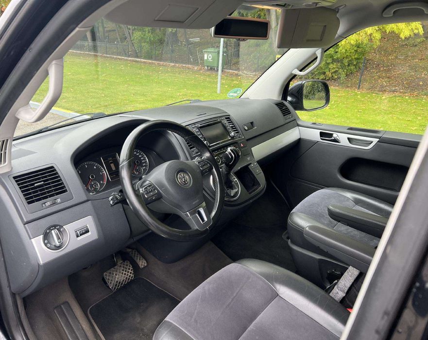 Volkswagen Multivan 2011