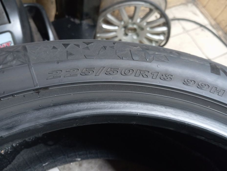 225/50 р 18 зима хенкок. (Оригінал Корея)