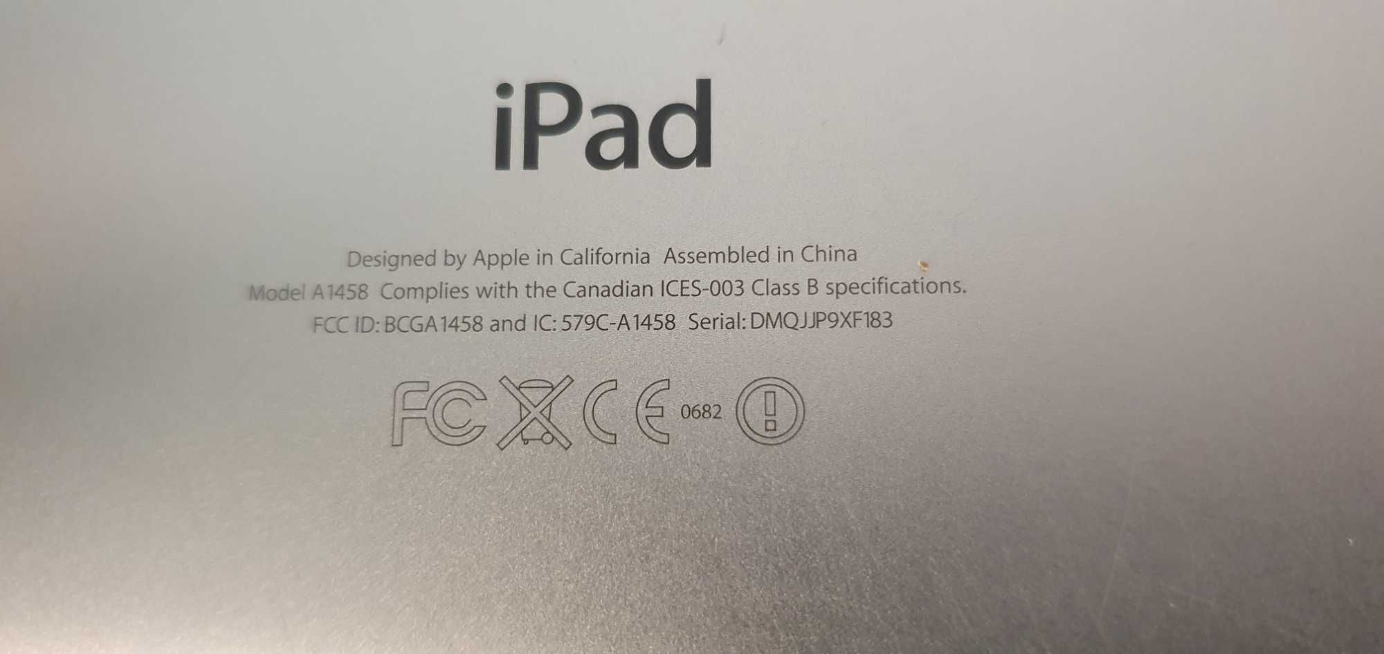 Tablety 3 sztuki  -Apple I-pad 4 MODEL A1458   Ipad3  Model A1416 64GB