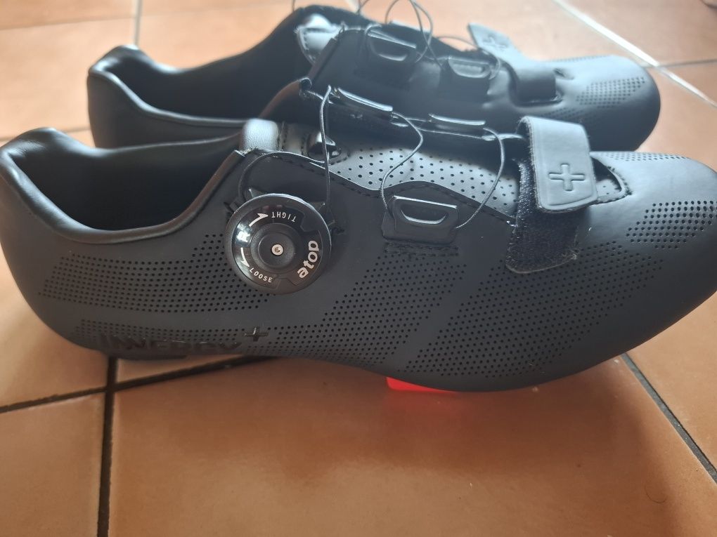 Buty do jazy na rowerze