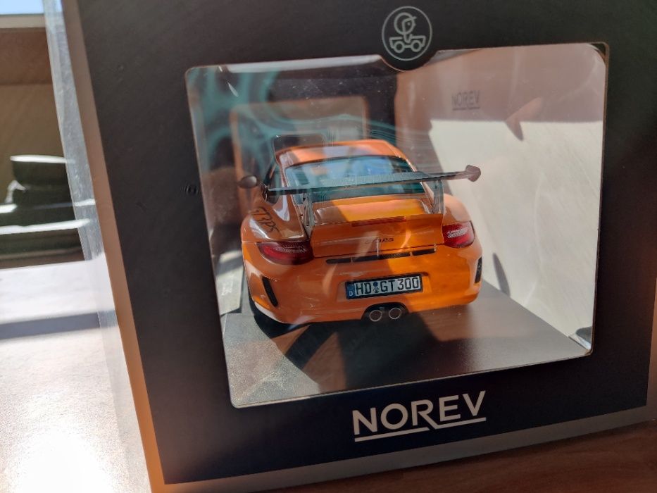 Miniatura NOREV 1:18 Porsche 911 GT3 RS