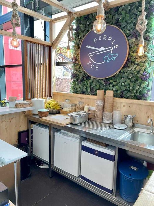 Vendo Excelente Quiosque projetado em Madeira