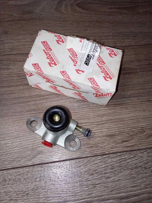 Cylinderek hamulcowy zetor ursus