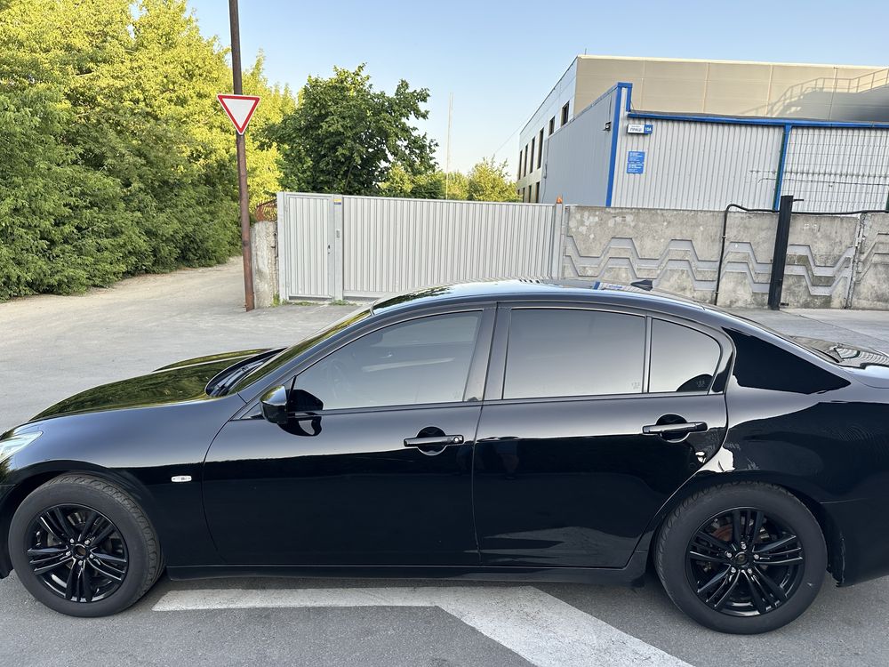 Продам Infiniti G25