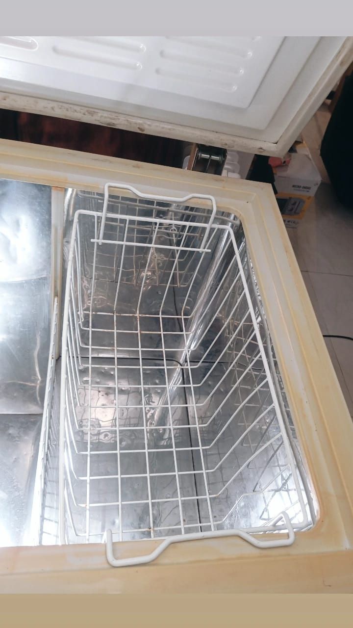Feezer congelador horizontal 230L

Feezer congelador horizontal 230L