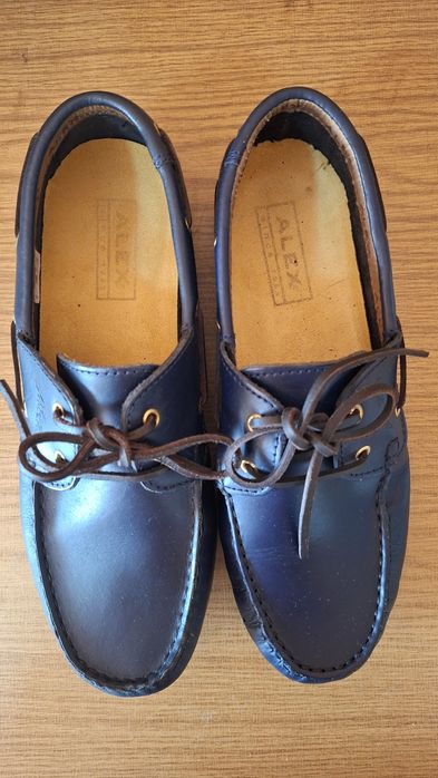 Sapatos de cerimonia em pele
