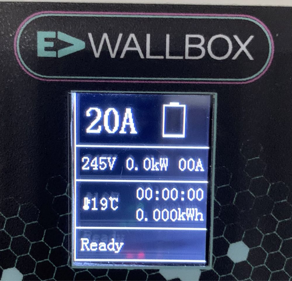 Wallbox 7,4kW com 5 escalões de potência (10,16,20,24 e 32A)