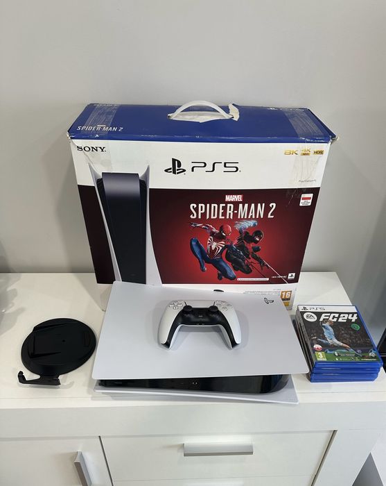 KONSOLA PS5 z Napędem + 6 Gier