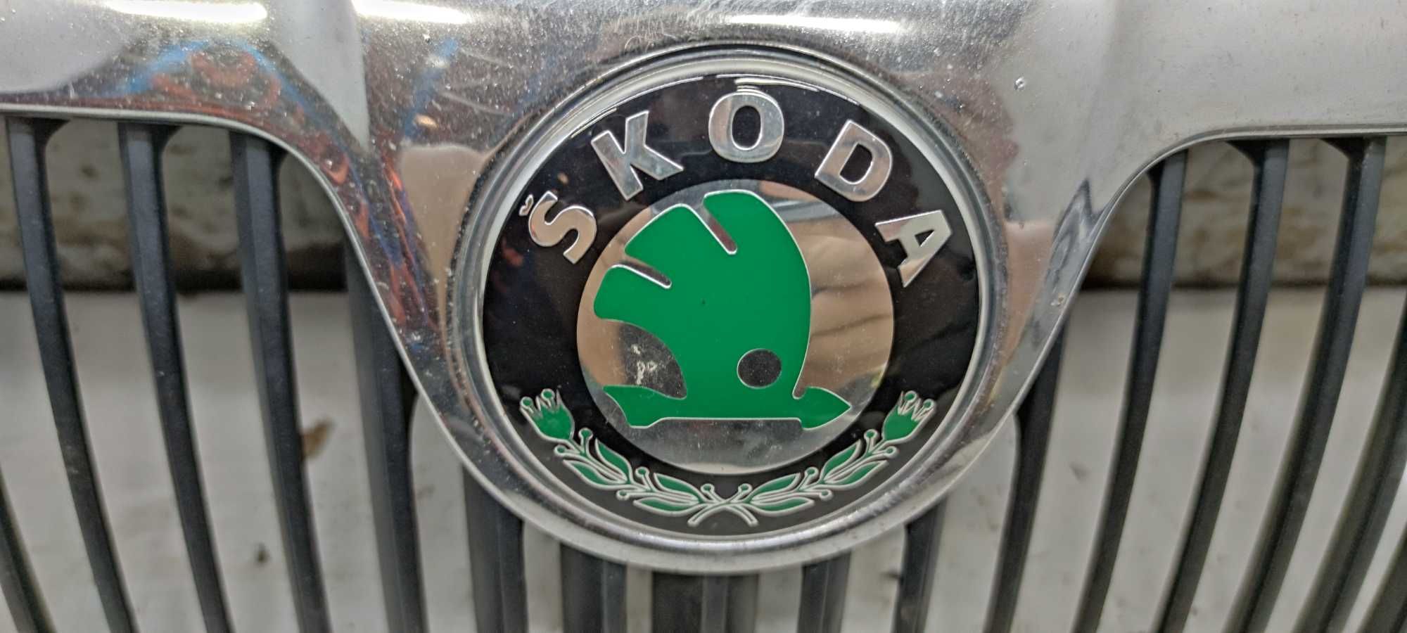 Skoda Superb I Grill Atrapa Chłodnicy Lakier 9910
