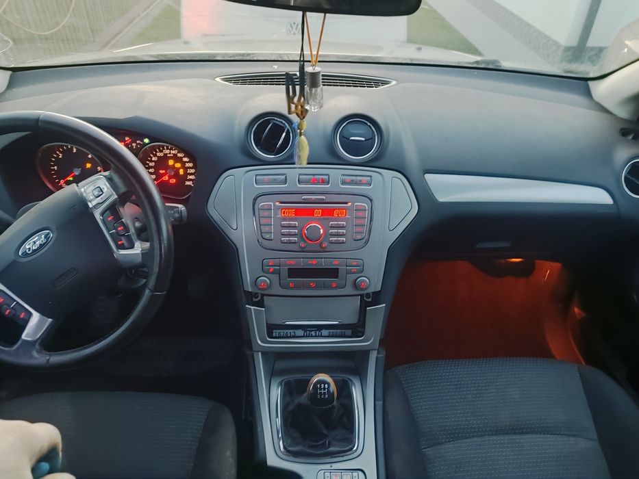 Ford Mondeo MK4 1.8dizel 2007rik