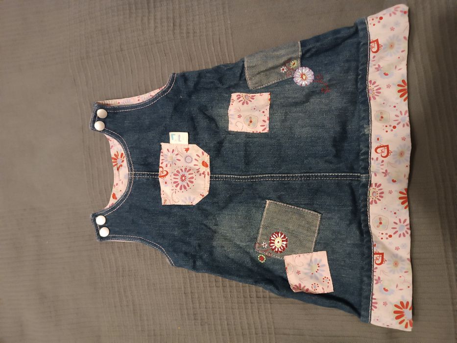 Sukienka jeansowa w łatki