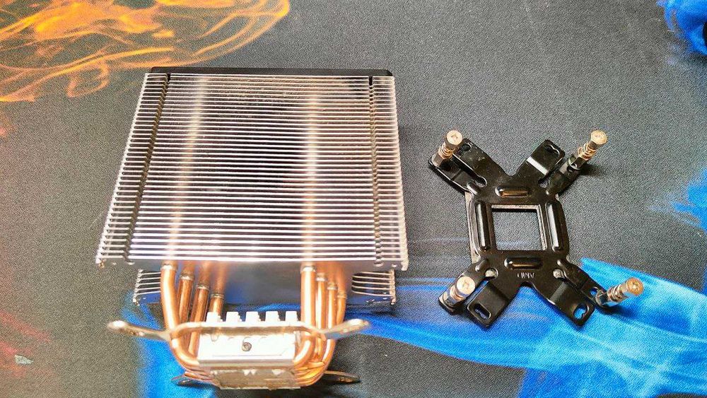 Комплект I7-9700 + Z390 Phantom Gaming 7