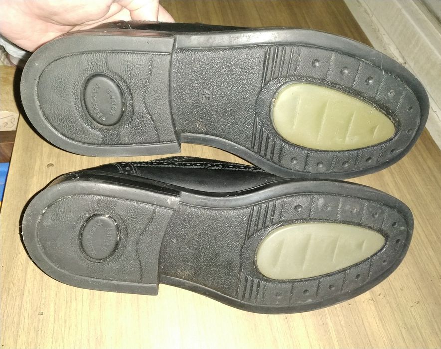 Мужские натур.кожаные, осенние туфли.  45 размер. Стелька 28 см.  Нату