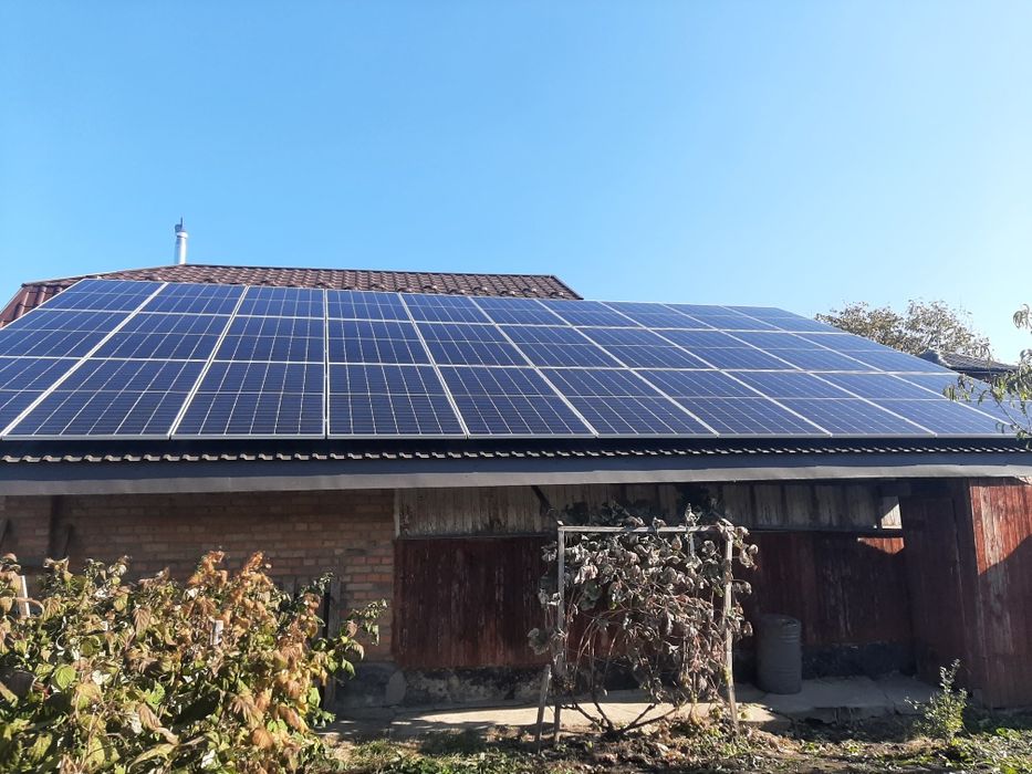 Сонячні станції для будинків та комерційних приміщень.