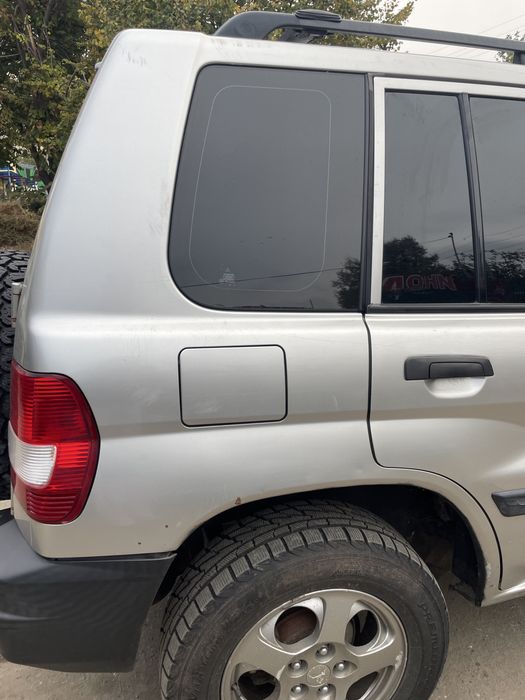 Мітсубісі Паджеро Пінін