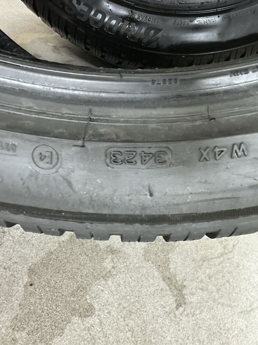 Зимові колеса bridgestone 285 40 22
