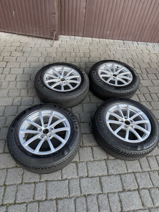 Sprzedam koła zimowe audi a6 c8 255/60 R17