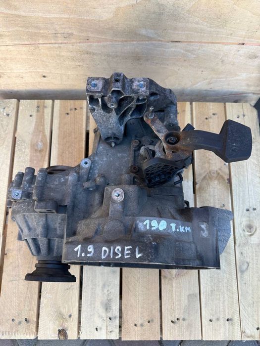 Коробка КПП 1.9 VW Volkswagen Golf 5 Jetta 5 Passat B6 Caddy Touran
