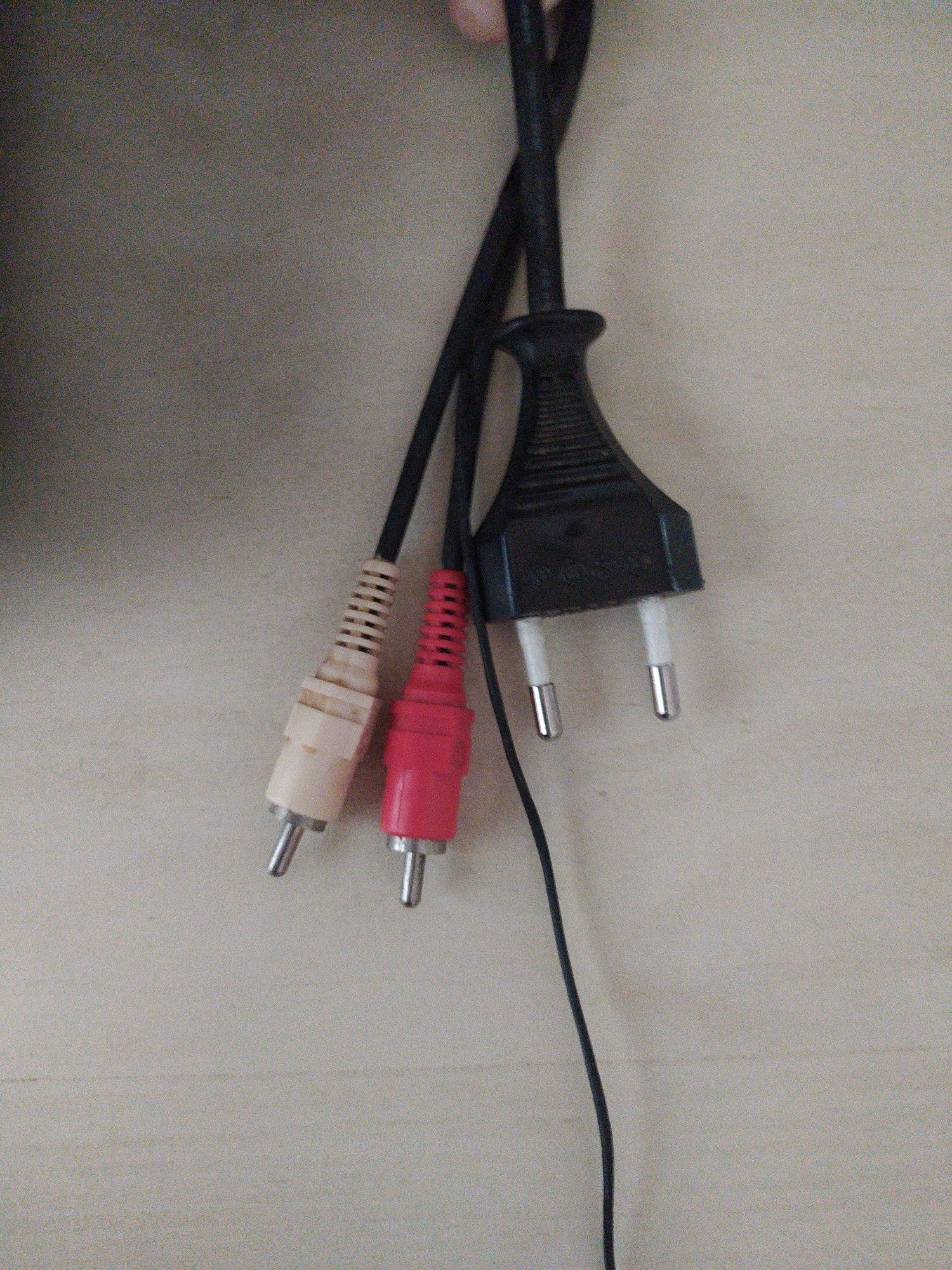 Akai gira discos AP A305, motor não gira, p/ peças bom estado.