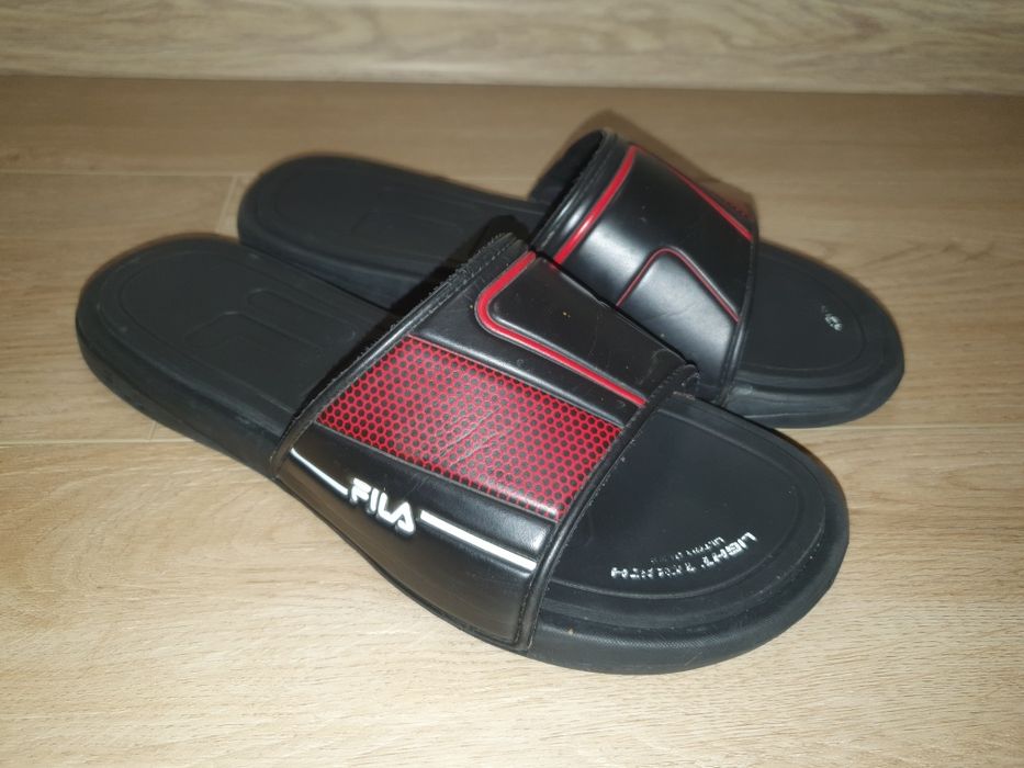 Fila шльопанці (40 розмір)