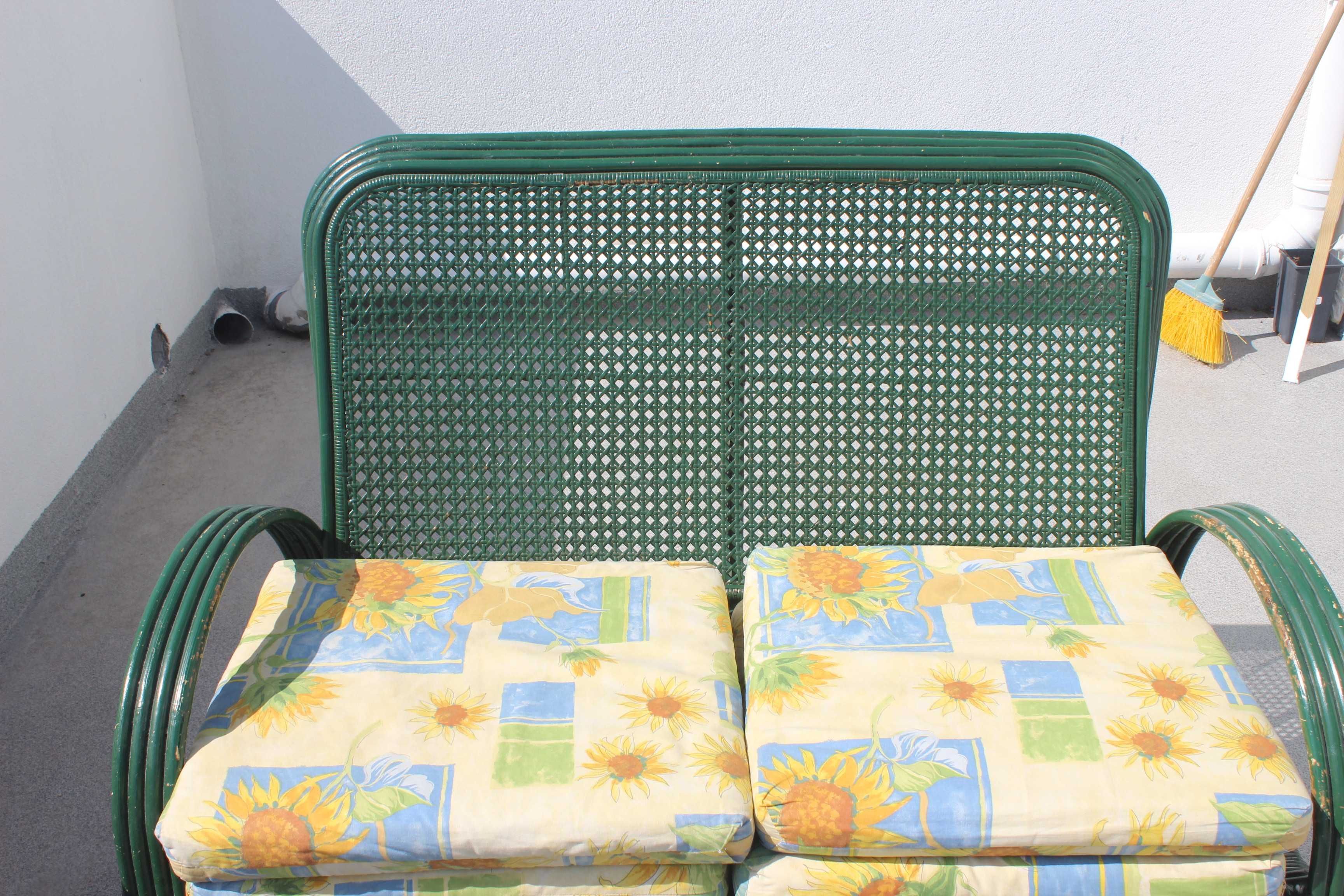 3 Sofás de Verga Verde
