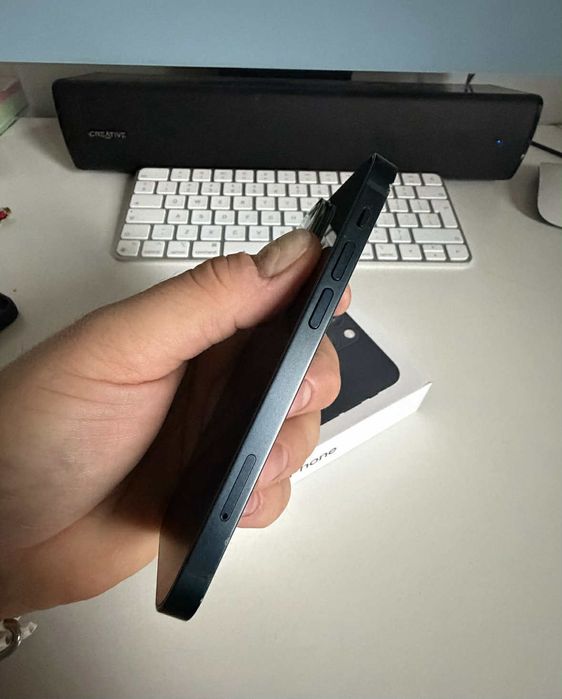 Ładny iPhone 13 Mini - Kondycja baterii 100%