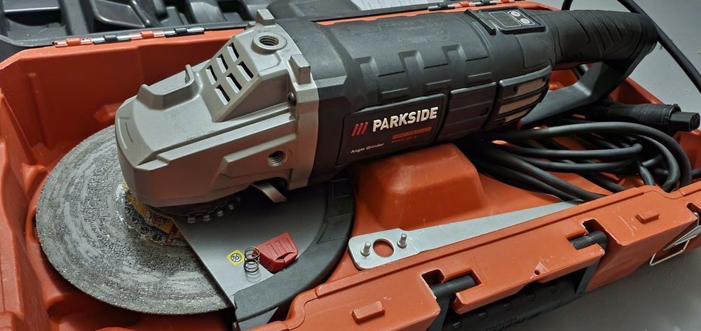 Szlifierka kątowa sieciowa Parkside PPWS 230 A1 2400 W 230 V